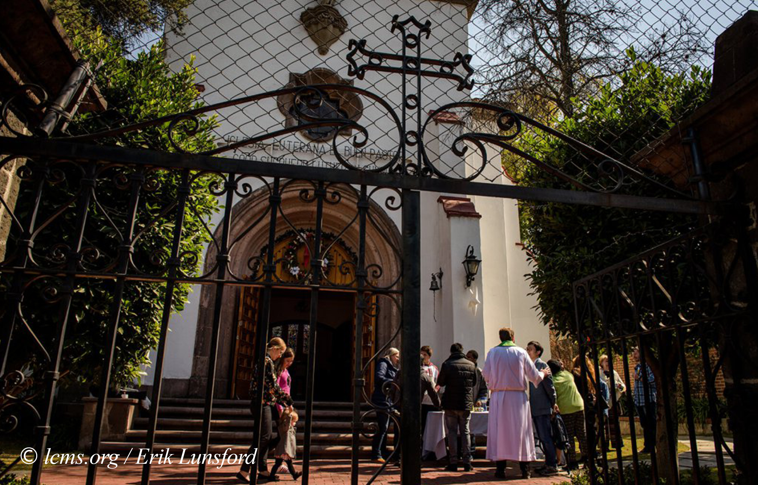 Church members and visitors gather for fellowship following worship at the Lutheran Church of The Good Shepherd on Sunday, Jan. 15, 2017, in Mexico City. LCMS Communications/Erik M. Lunsford