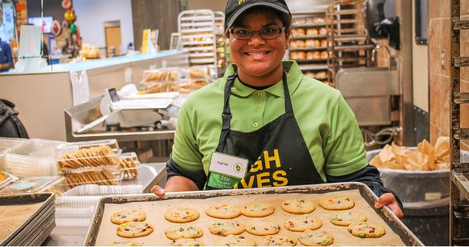 Kalindi Drewry works in the bakery department at Metro Market, a grocery store located in Mequon near the Concordia University Wisconsin campus. Used with permission.