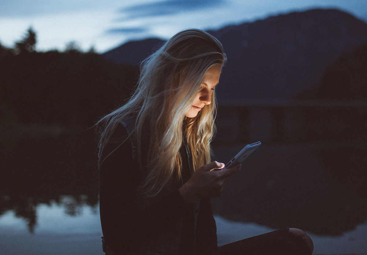 Social Media Narcissism