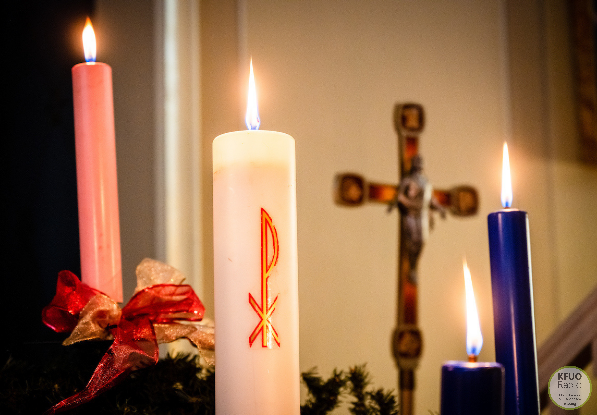 Advent With The Apostles